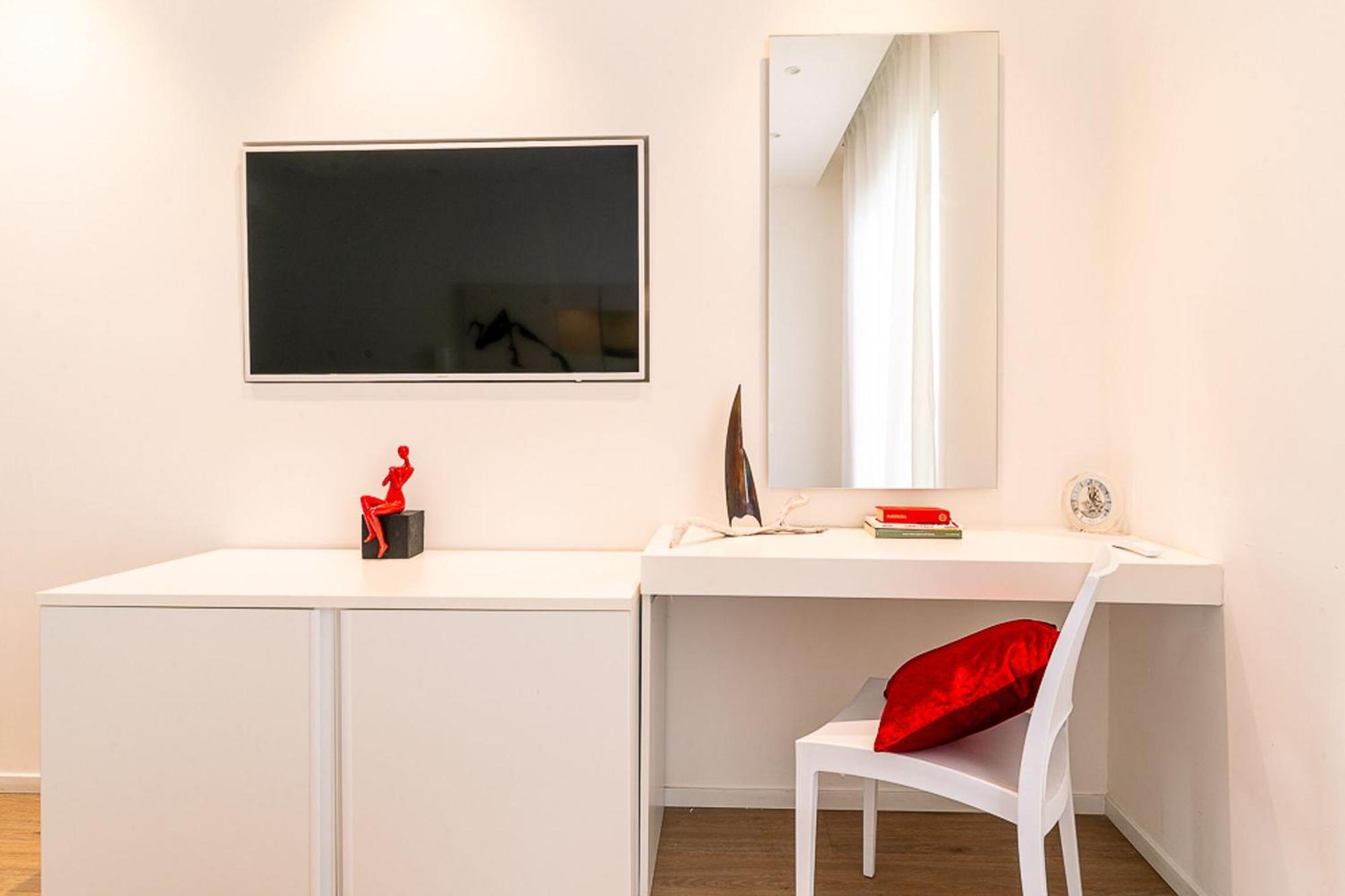 Вилла Spacious House In The Heart Of Cagliari With Terrace Экстерьер фото